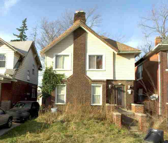 3274 W Philadelphia.jpg